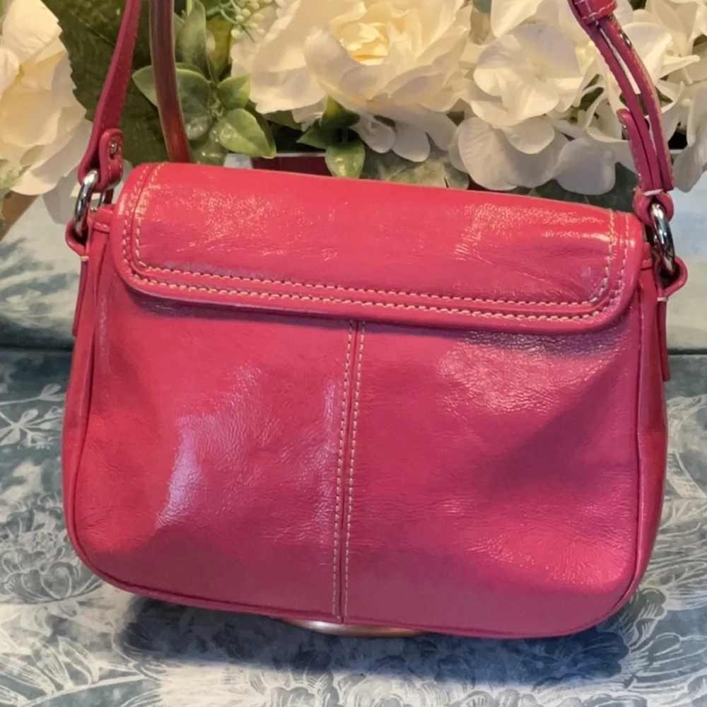 Coach Pink Patent Leather Mini Bag - Picture 5 of 9